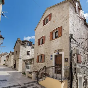 Gasthof Mirula, Split